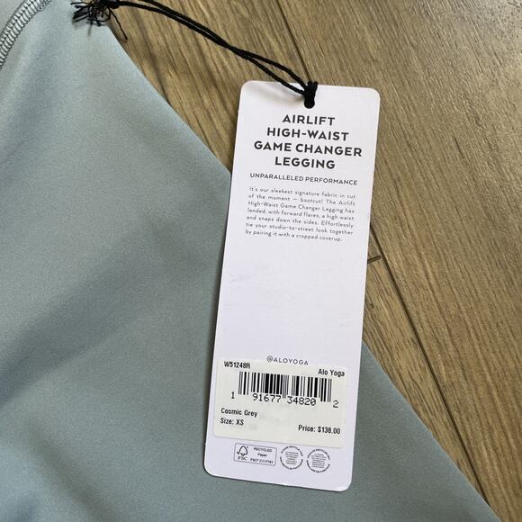 NEW ALO Airlift High Waist Game Changer Legging Cosmic Grey Size XS Flare Leg - Picture 10 of 13